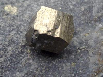 金屬礦石 定義、分類與常見(jiàn)類型